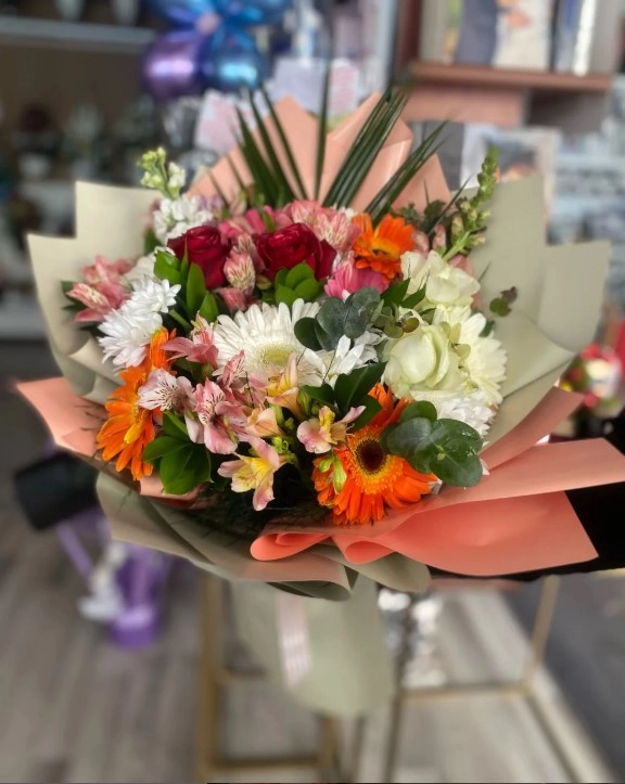 Çiçek Renklerinin Anlamı Nedir? (Hangi Renk, Ne Anlama Gelir?)