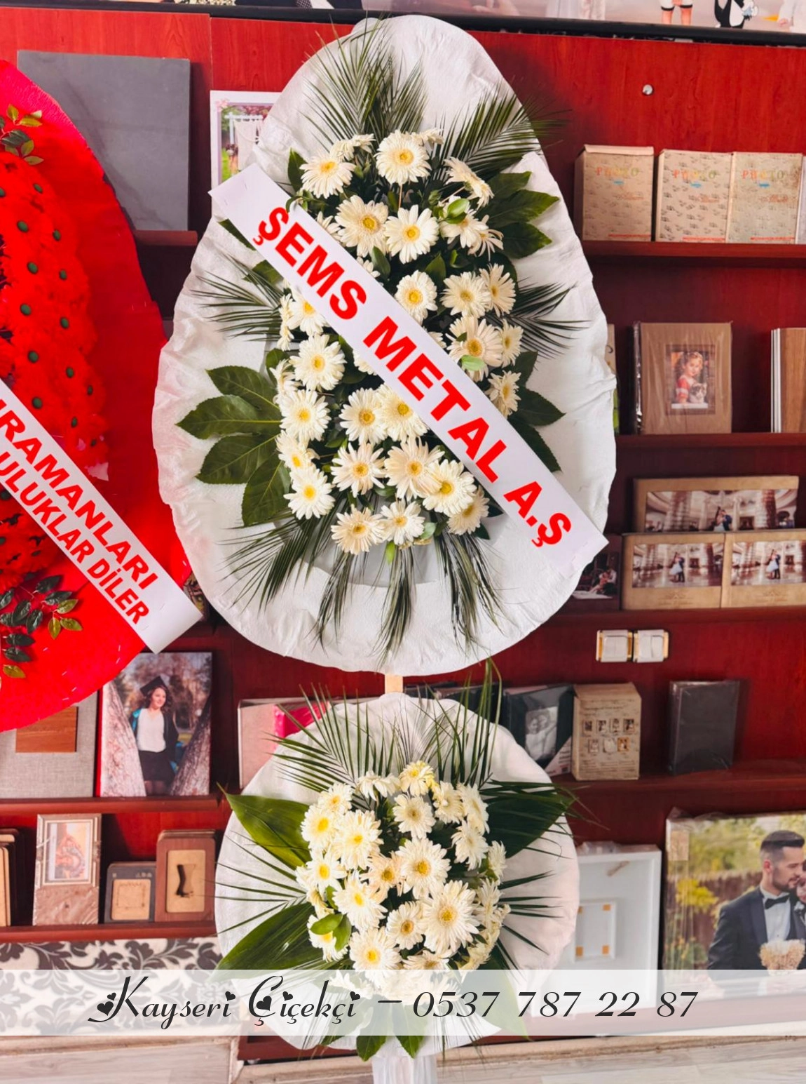 Asil Beyaz Canlı Çift Katlı Çelenk