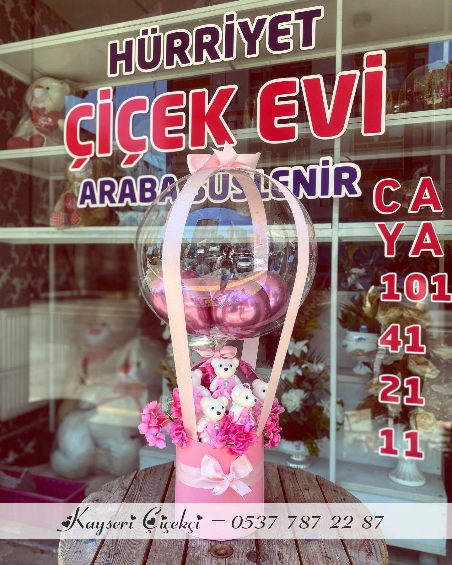 Balonlu Kutu Aranjman Pembe