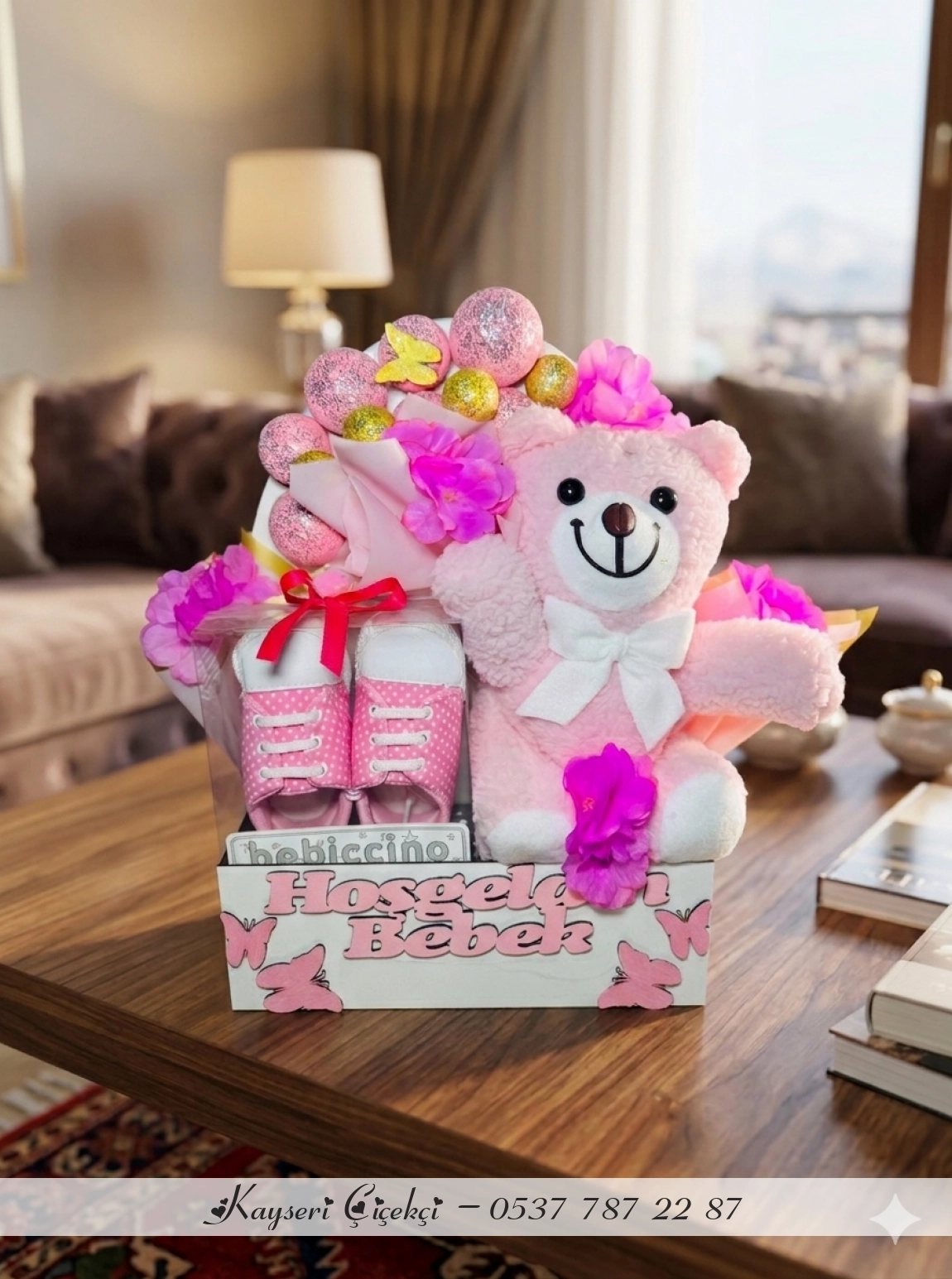 Hoşgeldin Bebek: Pembe Patik Aranjmanı