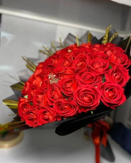 41 Yapay Gül Buketi 