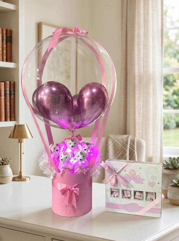 Balonlu Kutu Aranjman Pembe Ve Bolçi Çikolata Seti
