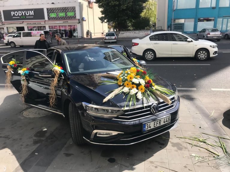 Karışık Otrafya Araç Süsü