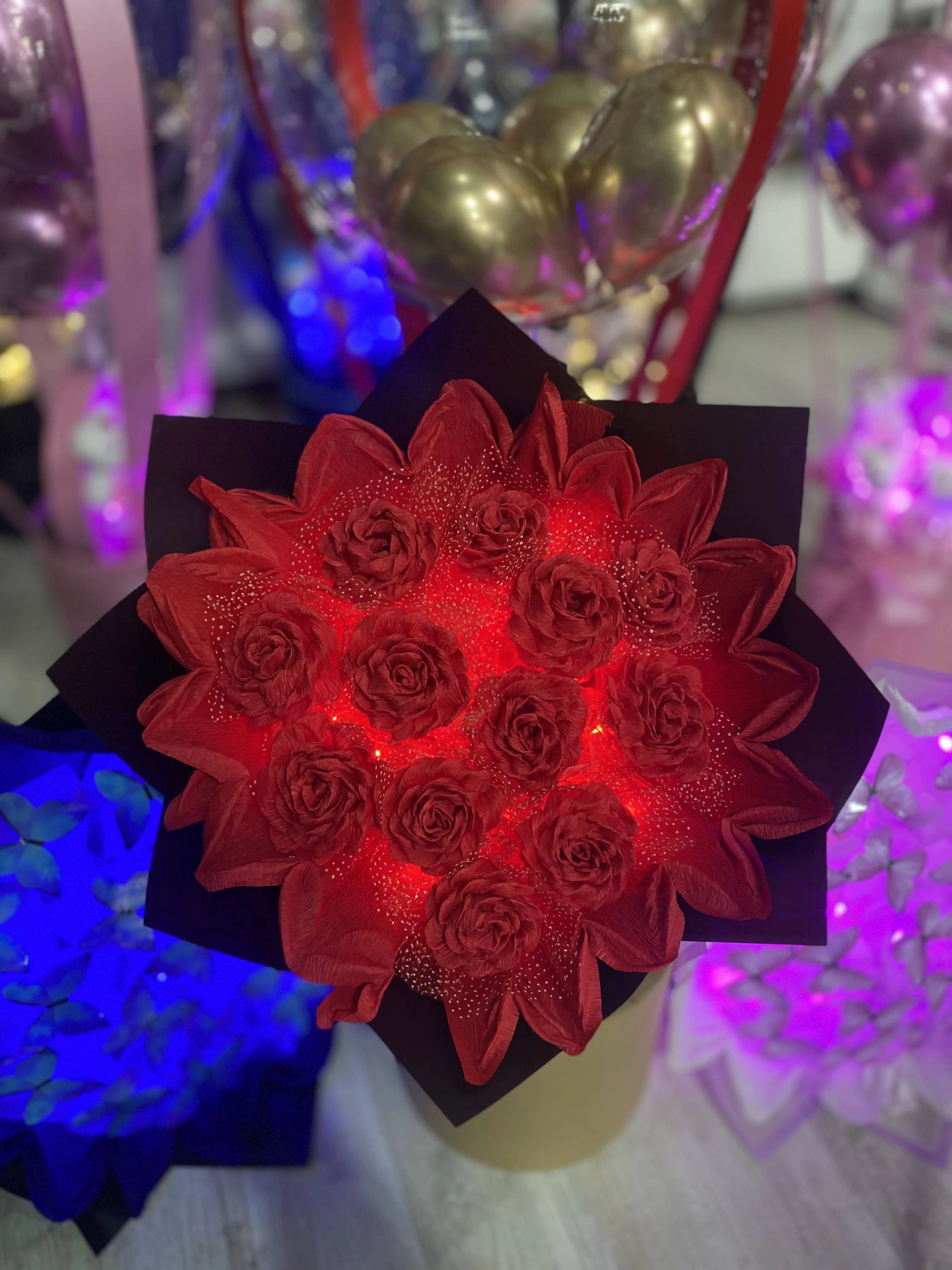 Yapay Işıklı Gül Buketi Kırmızı